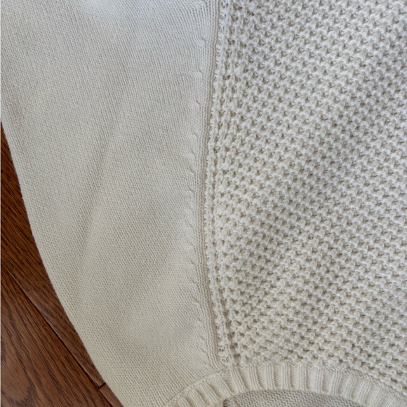Sweater-White cotton acrylic very soft sweater. Karen Scott Macy’s - Picture 8 of 14